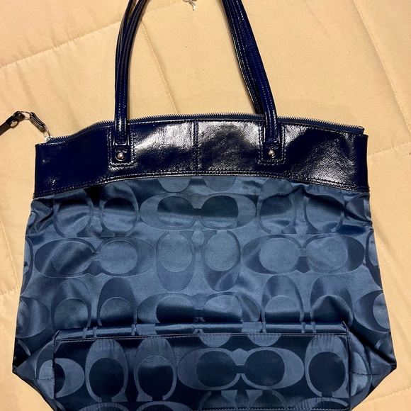 Coach Tote - Picture 2 of 3